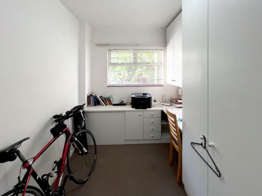 To Let 2 Bedroom Property for Rent in Tamboerskloof Western Cape